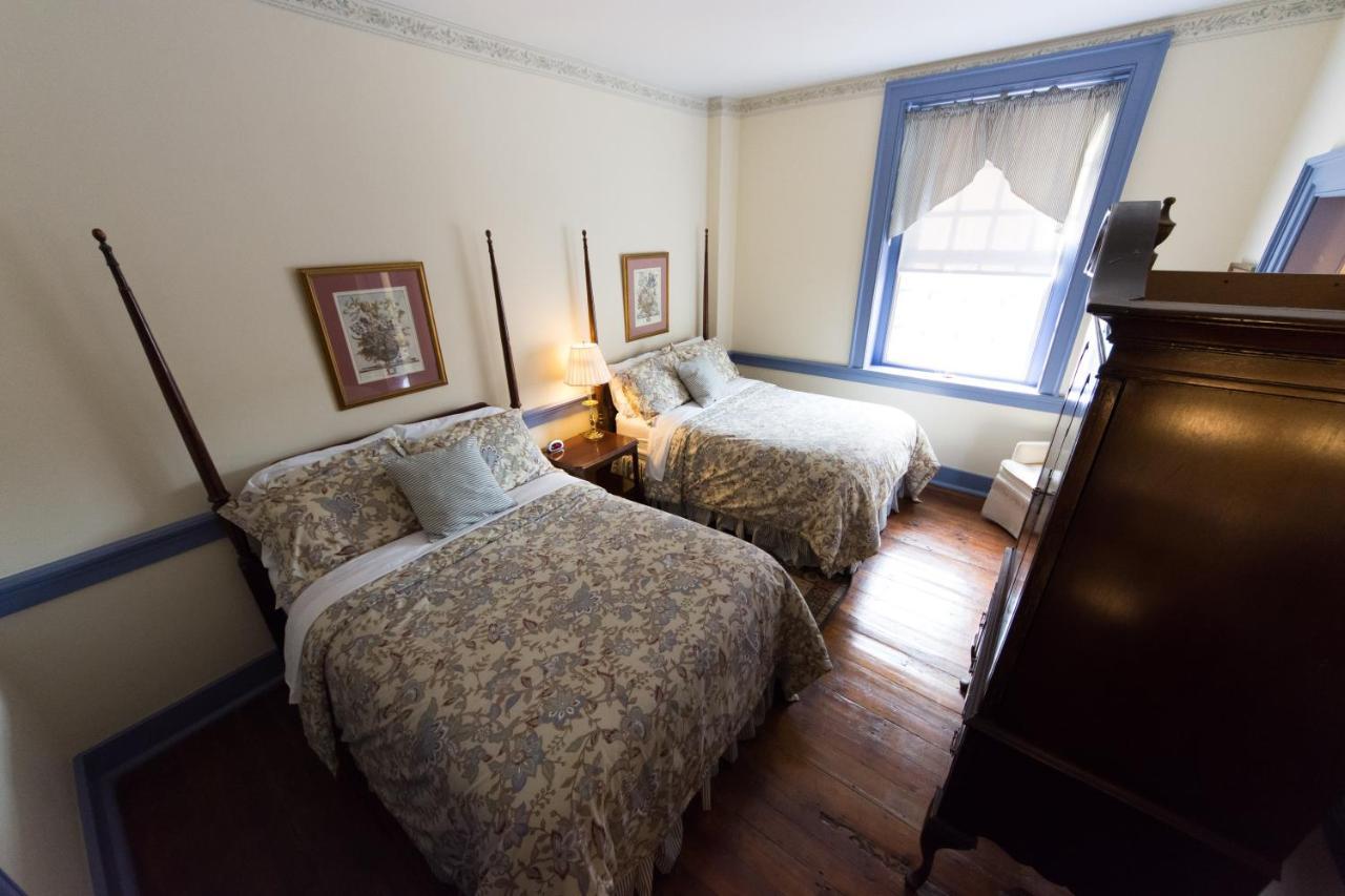 Thomas Bond House Bed And Breakfast Filadelfia Esterno foto
