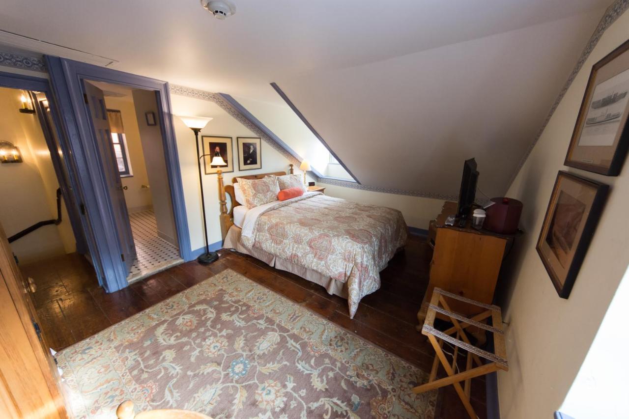Thomas Bond House Bed And Breakfast Filadelfia Esterno foto
