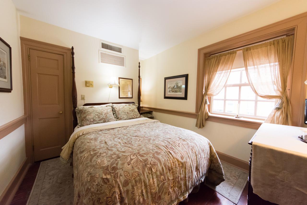 Thomas Bond House Bed And Breakfast Filadelfia Esterno foto