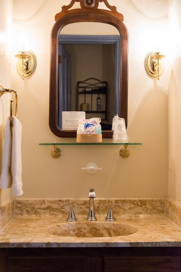 Thomas Bond House Bed And Breakfast Filadelfia Esterno foto